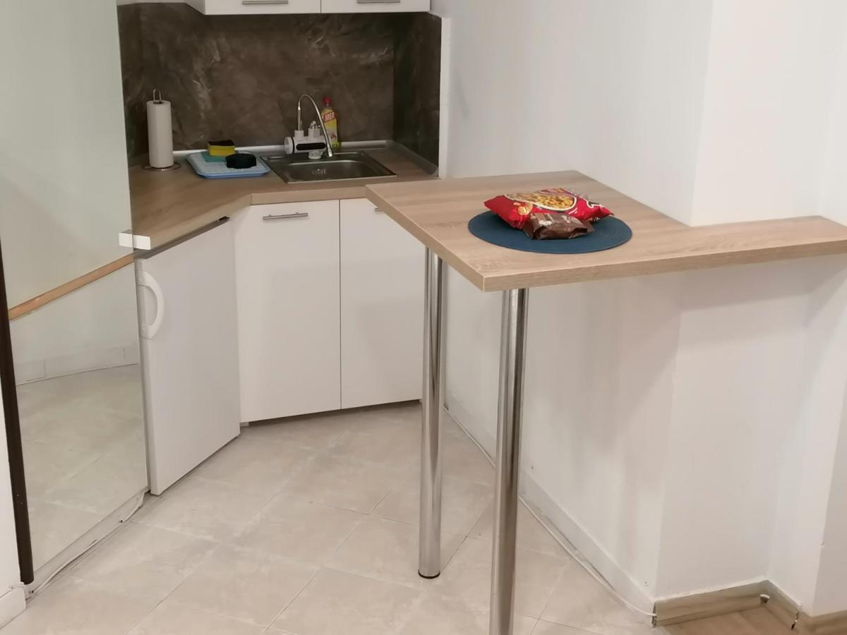 Apartman Dunja S Belgrado Exterior foto